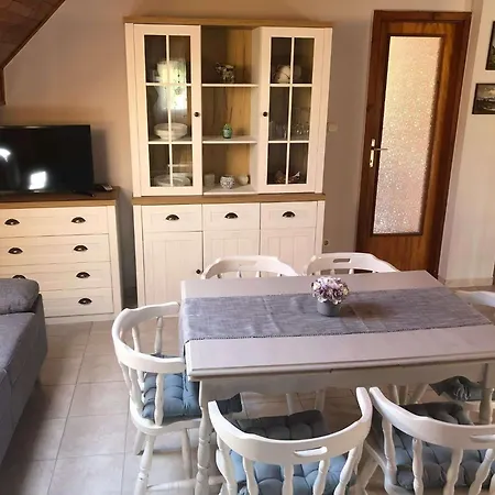 Apartment Linda Haz
